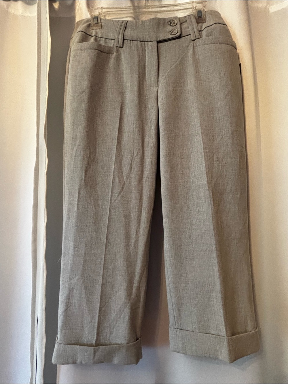 NWT! Gloria Vanderbilt Light Gray Crop Dress Pants with Cuffed Hem